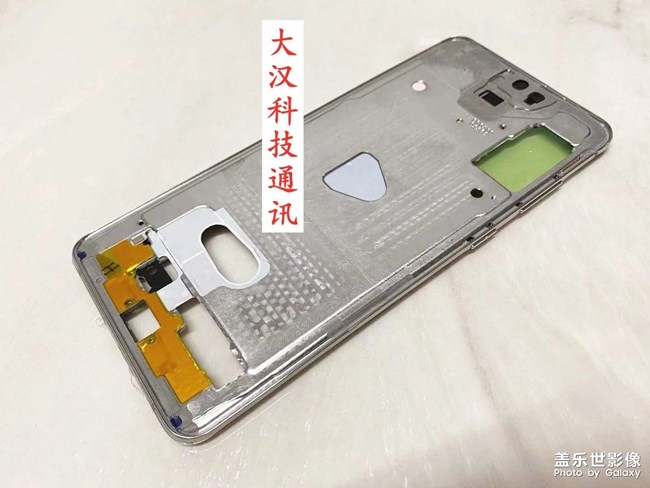 问下大家，内屏到底拍不拍压
