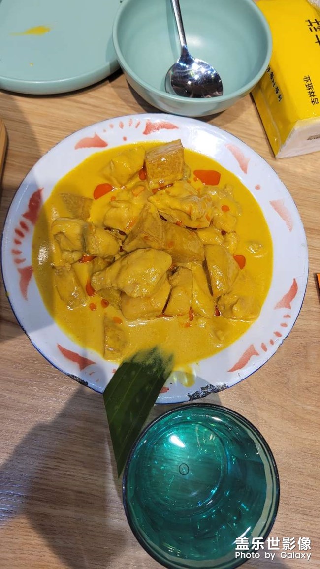 美食美食，咖喱鸡肉饭，美味佳肴