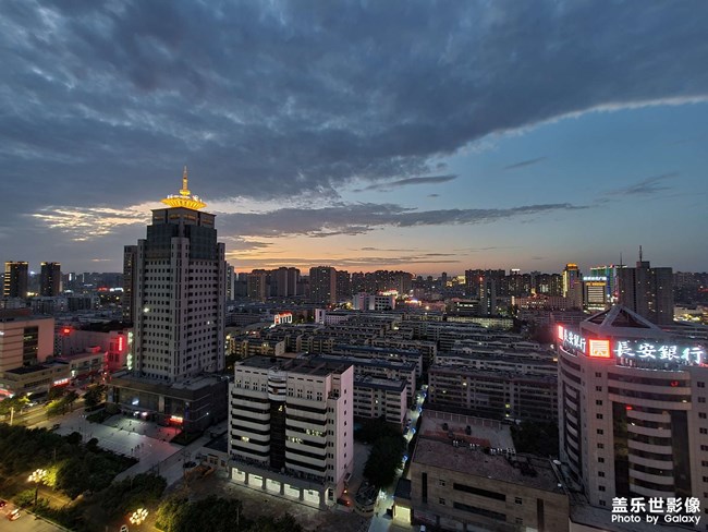 窗外