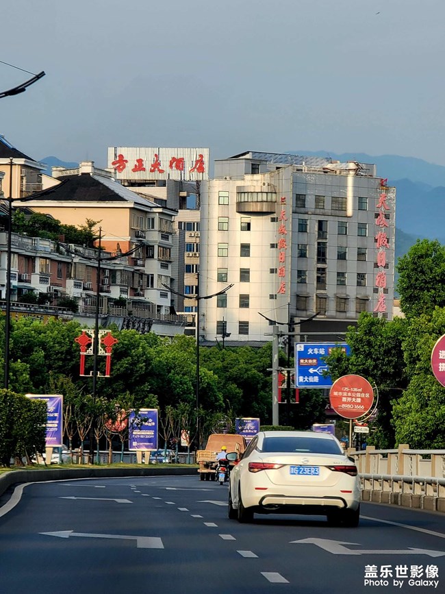 长焦太好用了吧