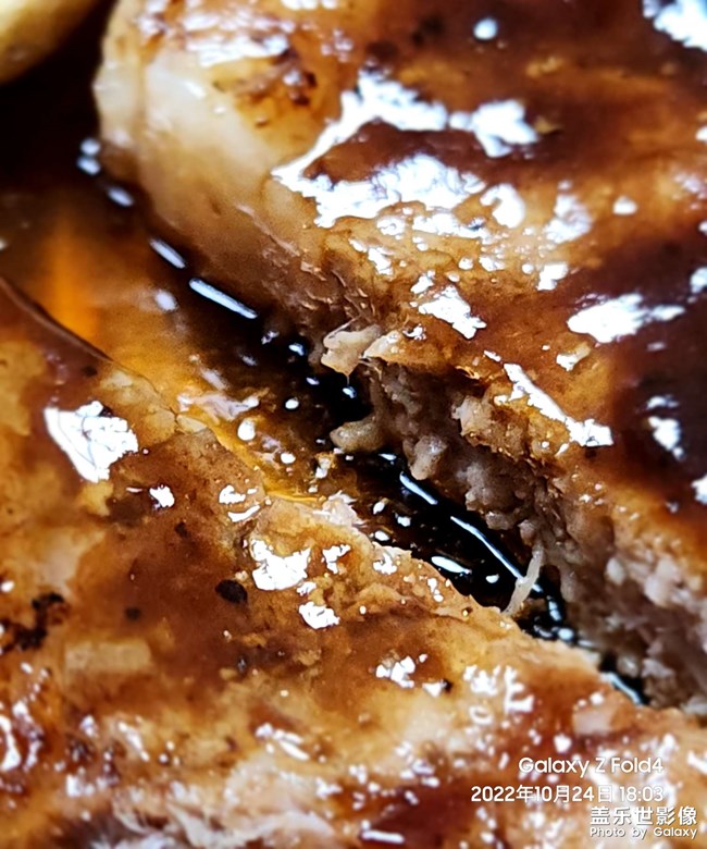 精酿啤酒与原切牛排的味蕾碰撞