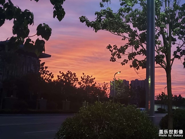 喜欢晚霞的人到底是浪漫的还是孤独的呢