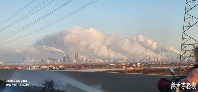 禁放烟花，为化工厂排放让步