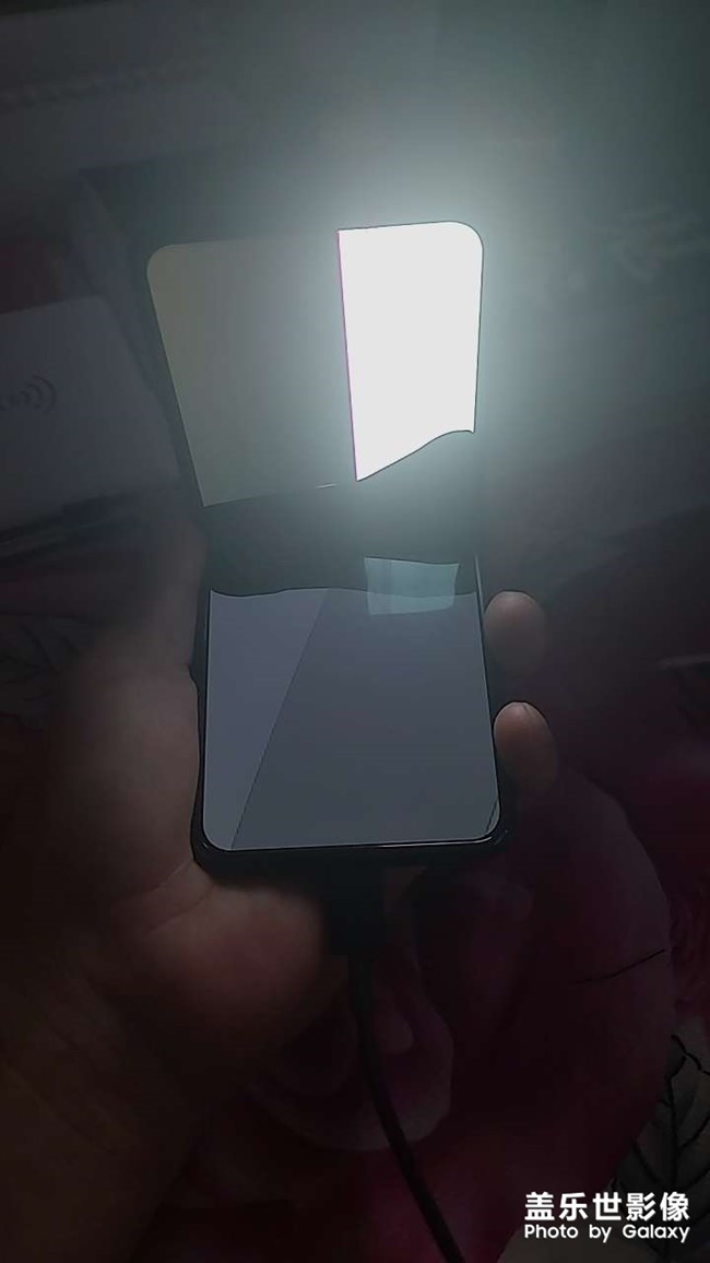 折叠屏手机就是个坑