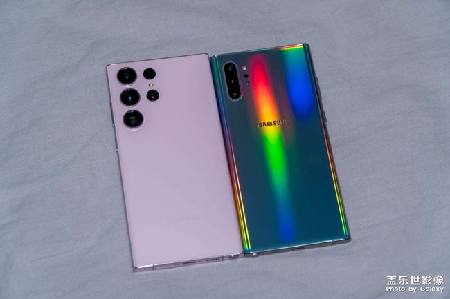 新王登基