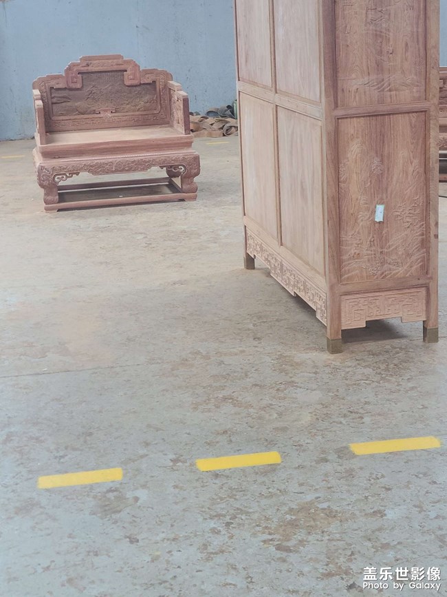 缅甸花梨宝座沙发