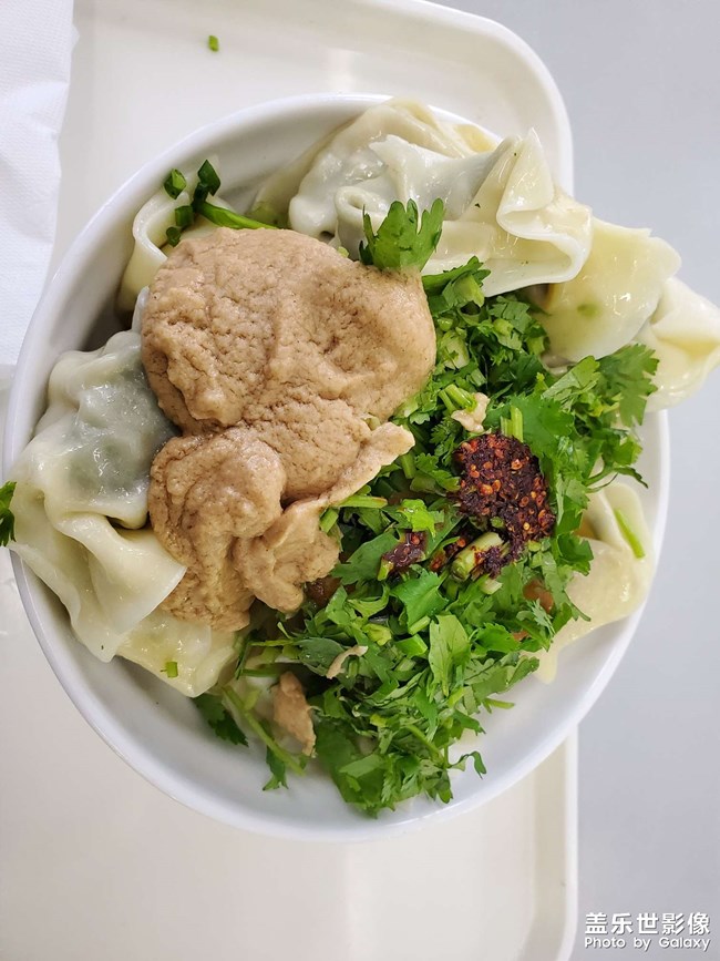 吃了一天馄饨