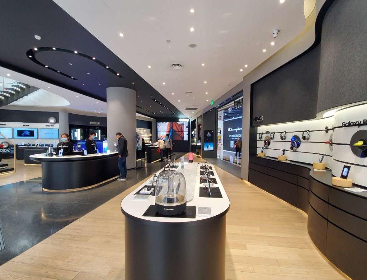 解锁魔都上海南京东路三星旗舰店