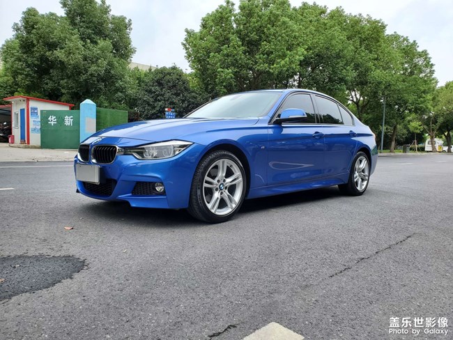 宝马320i m运动型